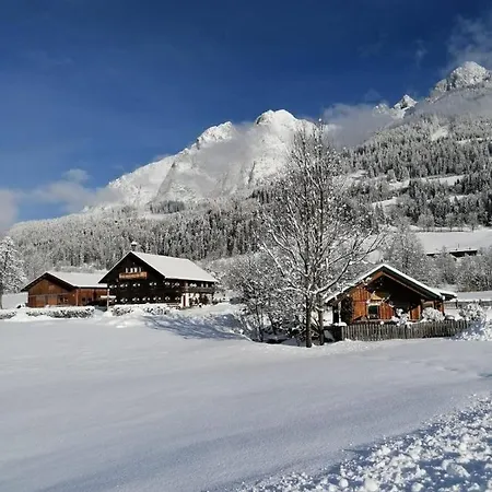 Bauernhof Lehengut Пфаррверфен